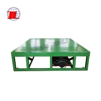 What is the dynamic load capacity of a forklift dock plate?